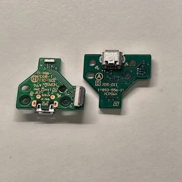 PlayStation 4 - DualShock 4 kontroller USB panel (JDS-011)