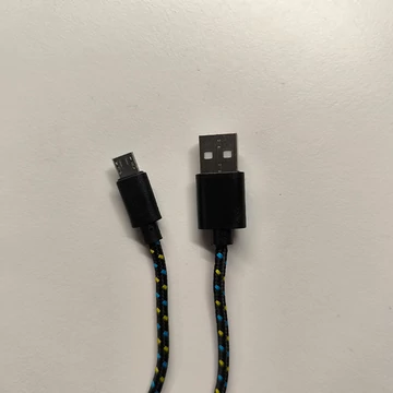 PlayStation 4 -Micro USB adatkábel (fekete) 1 méter