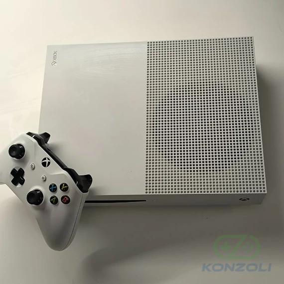 Xbox One S - 1TB (használt)